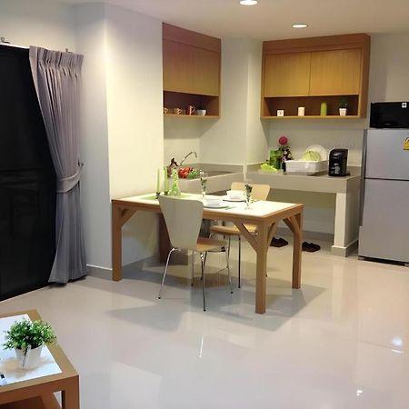 Ipremium Sukhumvit 81 Hotel Bangkok Esterno foto