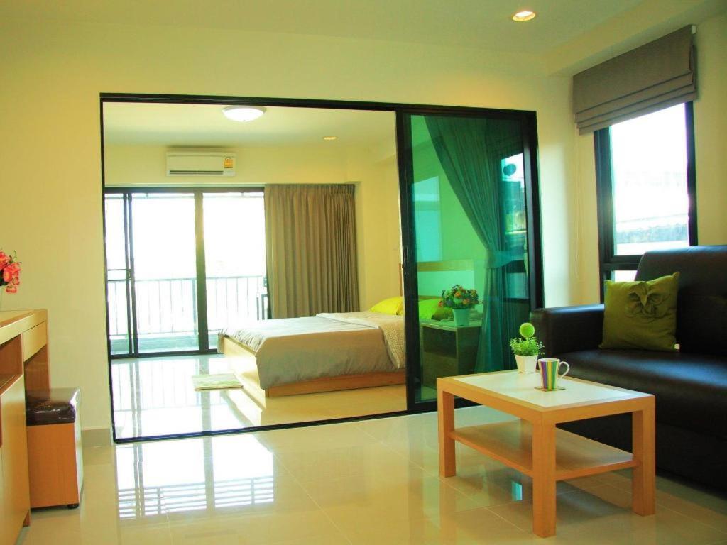 Ipremium Sukhumvit 81 Hotel Bangkok Esterno foto